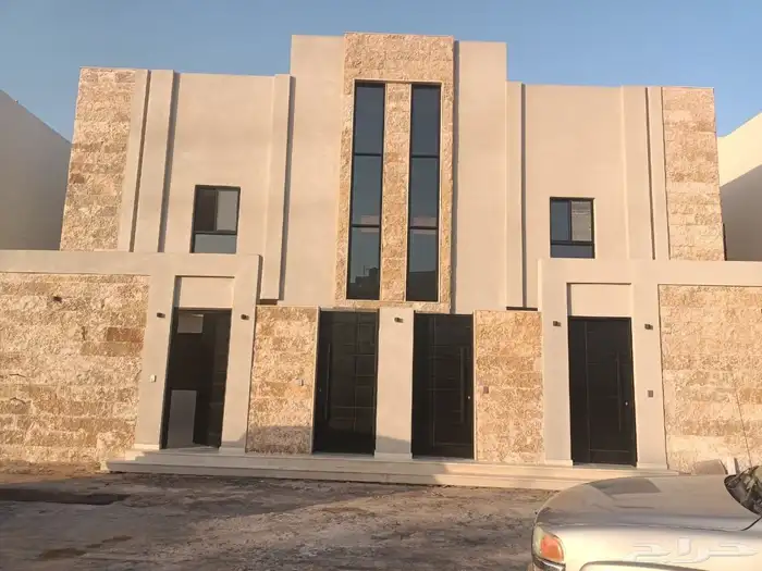 فلل روف أرضي وعلوي حي الريان تبوك شغل ممتاز جدا 7