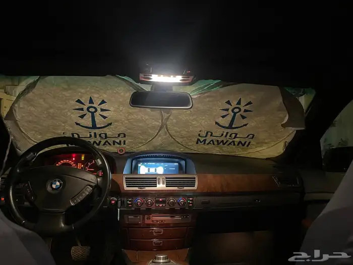 بي ام دبليو 740 Li مع لوحة 20
