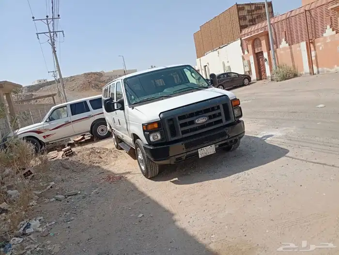 فان باص ابيض 2013 للبيع 7
