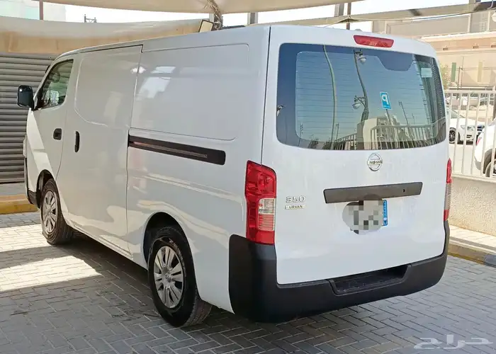 نيسان اور فان 2021 4