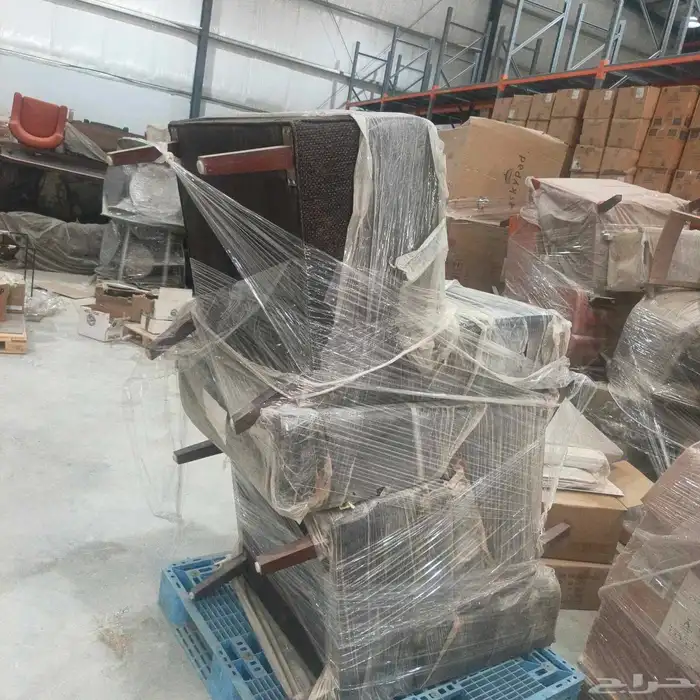 اغراض مطاعم للبيع مستودع كامل سنيكرات ثلاجات عجانات افرام ثل 1