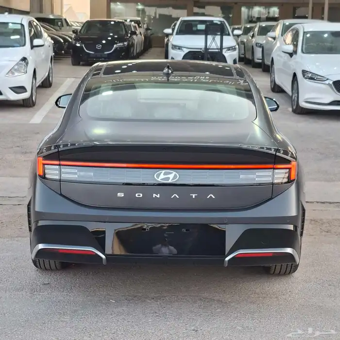 هونداي سوناتا 2025 بريميوم خليجي السعر 127 شامل الضريبة 18