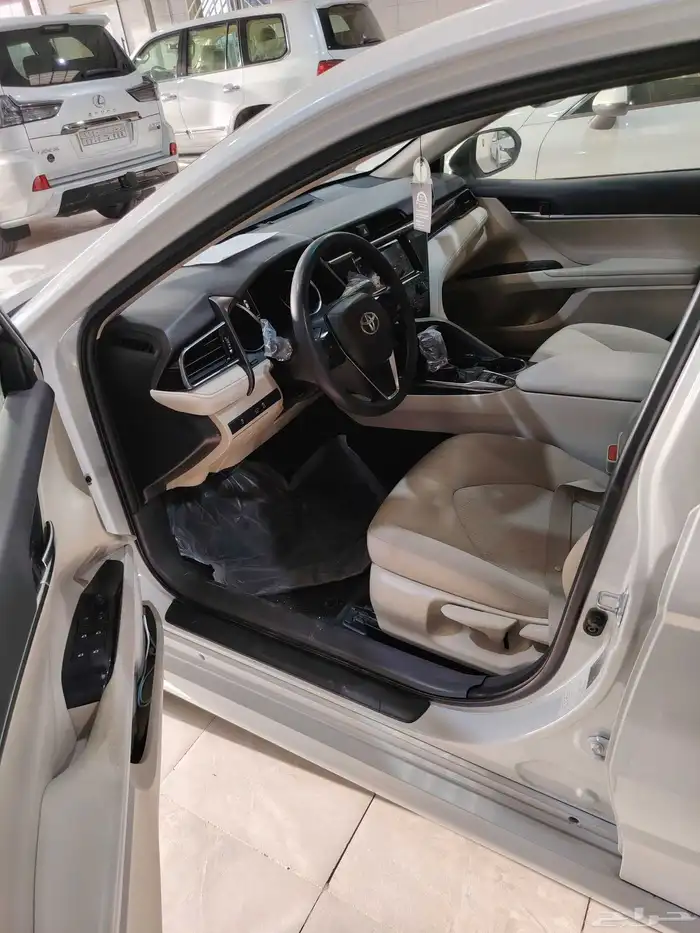 تويوتا كامري 2019 6