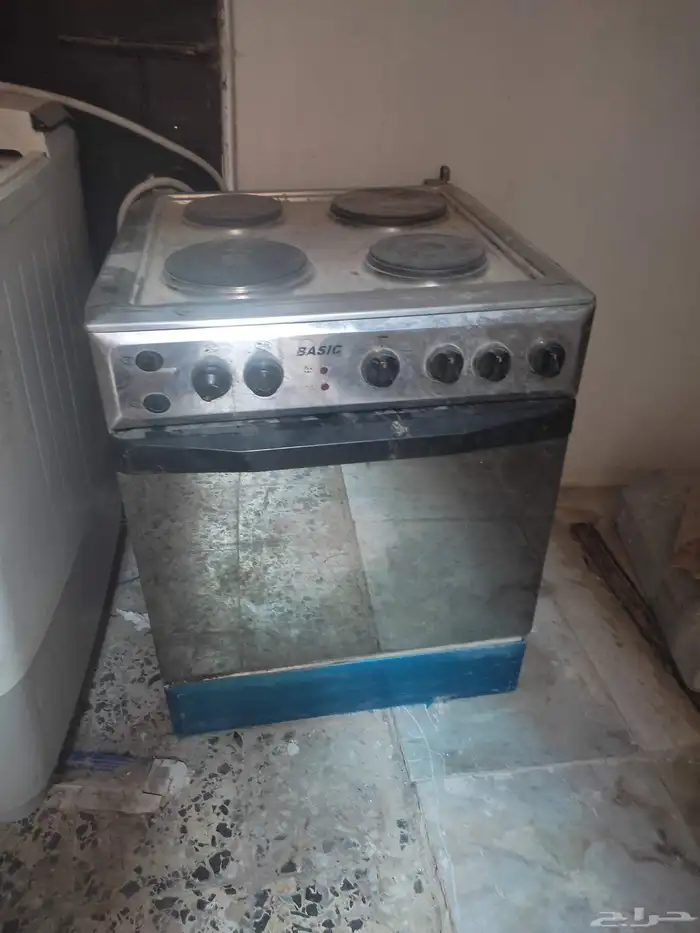 فرن كهرباء سخان اربع عيون بحالة جيدة لبيع 2