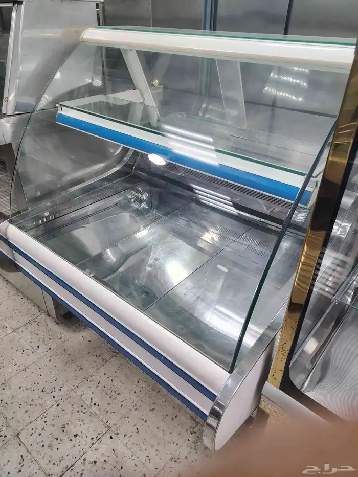 ثلاجه اجبان متر 0