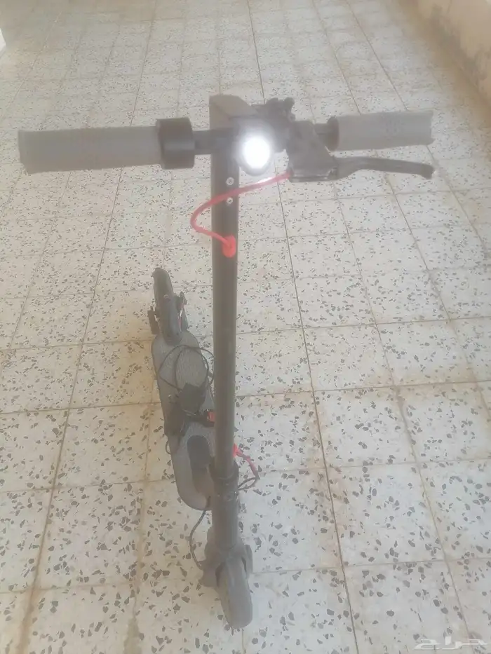 سكوتر كهربائي 4
