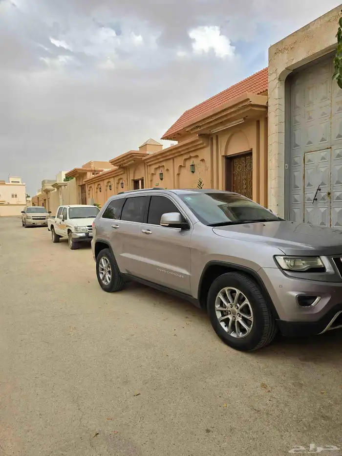 jeep جراند شيروكي لميتد 2015 للبيع او البدل المناسب 2