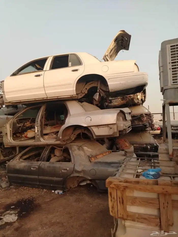 تشليح الحاير فورد فكتوريا ماركيز مكاين قيرات دفرنسات وقطع 1