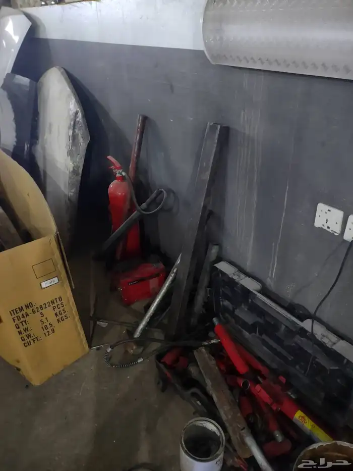 مركز وورشة للتقبيل بجميع عددها 6