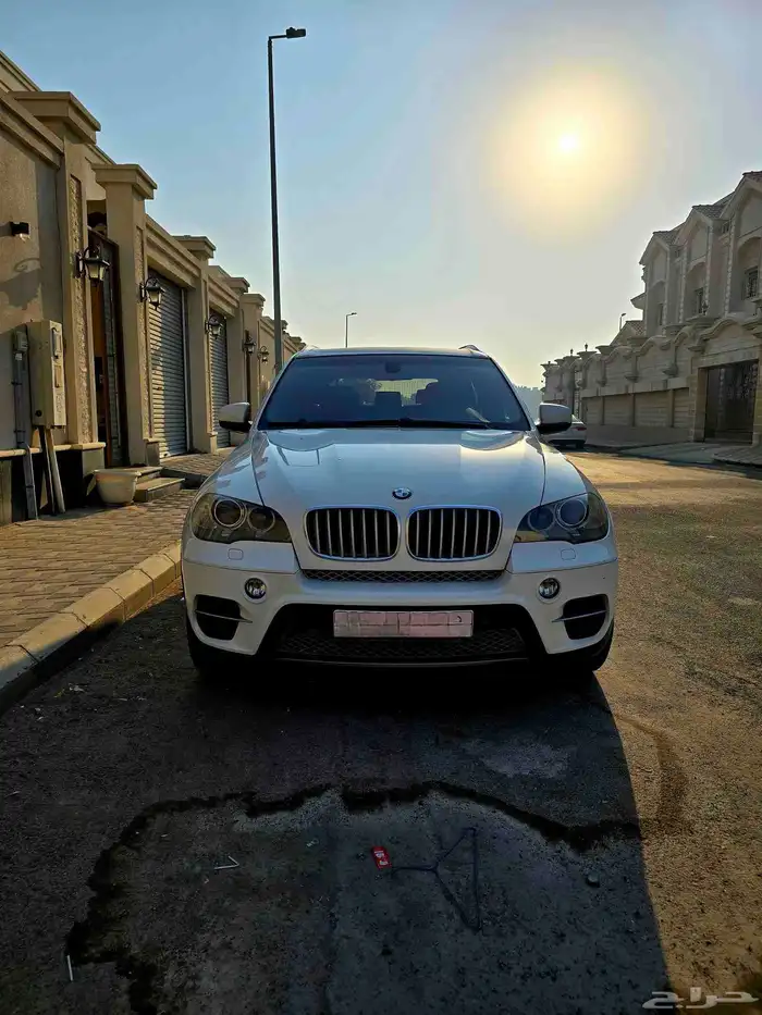أعرض لكم BMW X5 نظيفه 2011 3