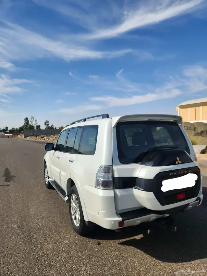 ميتسوبيشي باجيرو 1