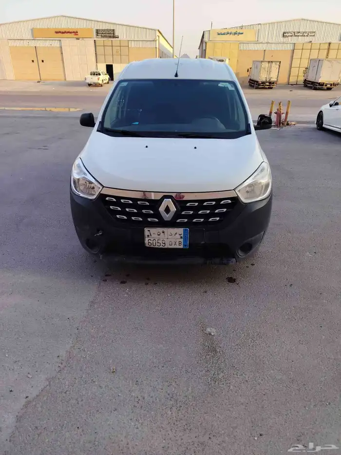 للبيع رينو دوكر 2022 6