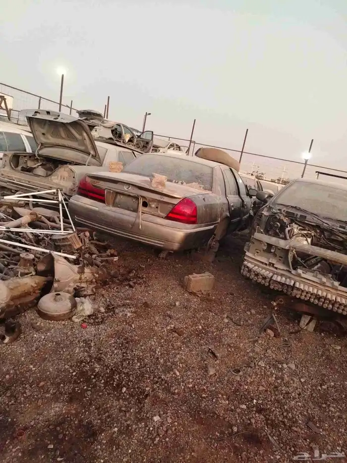 تشليح الحاير فورد فكتوريا ماركيز مكاين قيرات دفرنسات وقطع 2