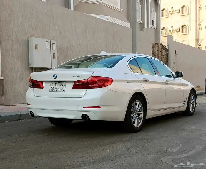 بي ام دبليو 520 موديل 2019 للبيع 1
