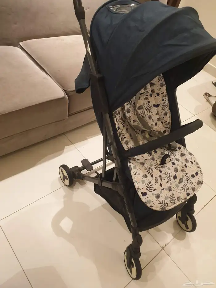 عربية اطفال الماني مستخدمه نظيفه جدا 1