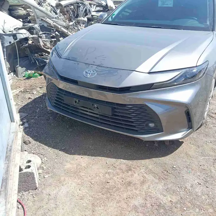 تشليح لبيع قطع غيار كامري موديل 2025 بنزين هايبرد 5