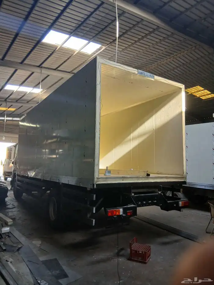 تصنيع صندوق حافظه 5سم وصندوق ثلاجه 10 سم 2