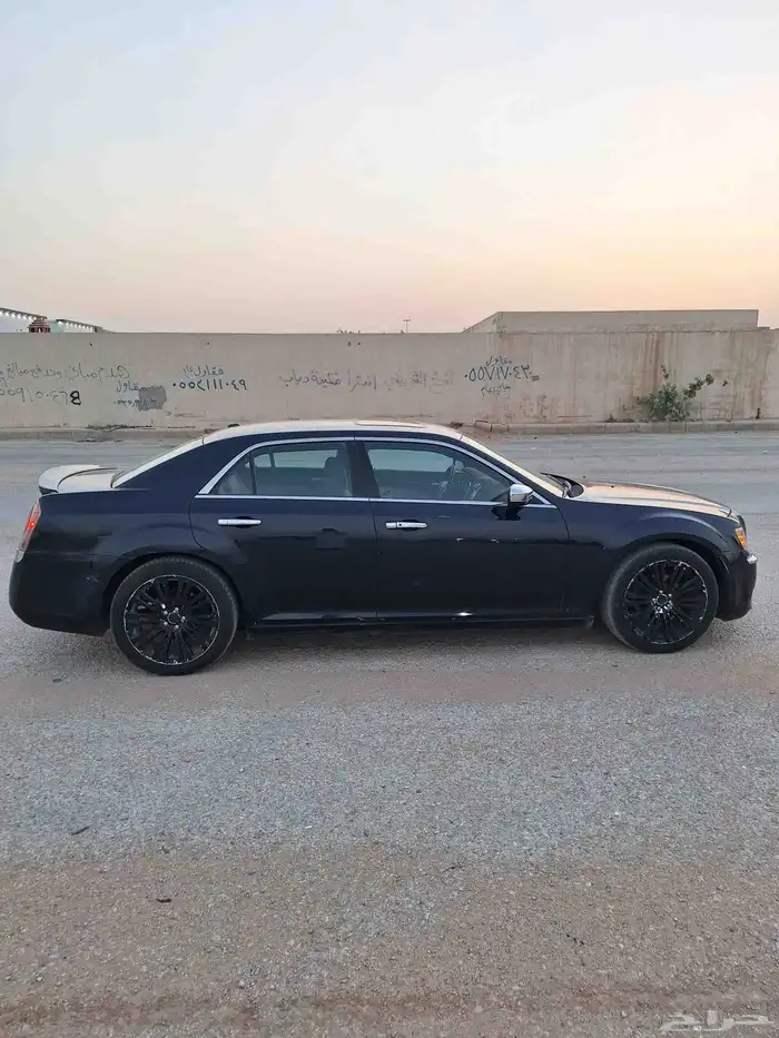 كرايزلر مديل 2012 5