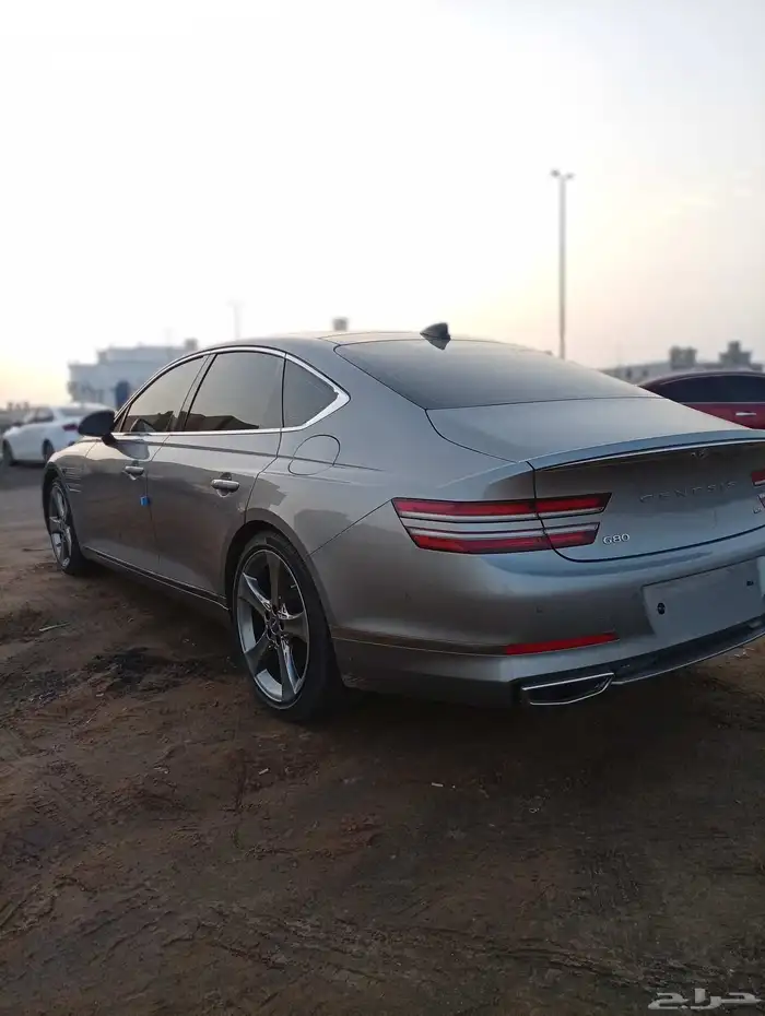 جينيسس 2021 رويال ذهبي 5