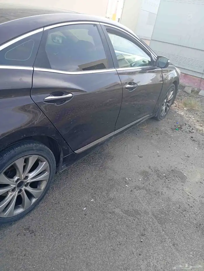 للبيع ازيرا 2014 7