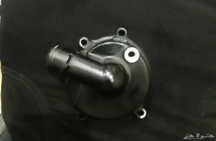 غطا الترس و غطا مضخة التبريد 750GSXR سوزوكي باريان 0