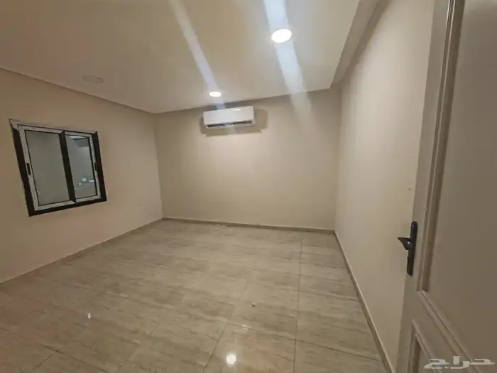 شقق عزاب للايجار 2