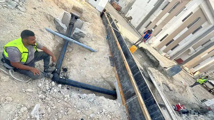 فنى تركيب مواسير المياه HDP ويوجد رخيصة سائق موجود في الدمام 0