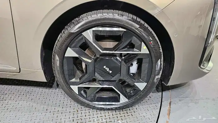 للاستيرادمن كوريا  كيا K8 2025 18