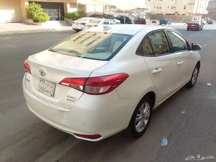 تويوتا يارس 2018 5