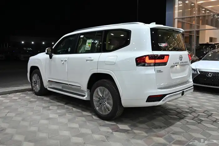تويوتا لاندكروزر 2026 L4 4