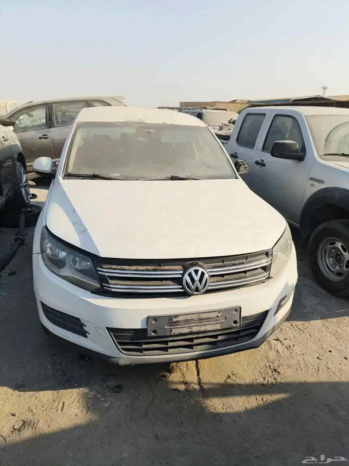قطع غيار تيجوان 2015 تشليح 0