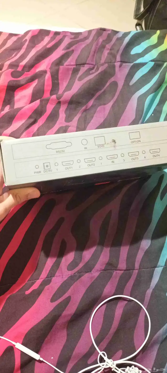 4k HDMI splitter 1 4 2