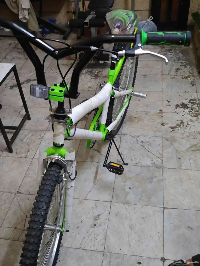 bicycle   genuine in new condition 2