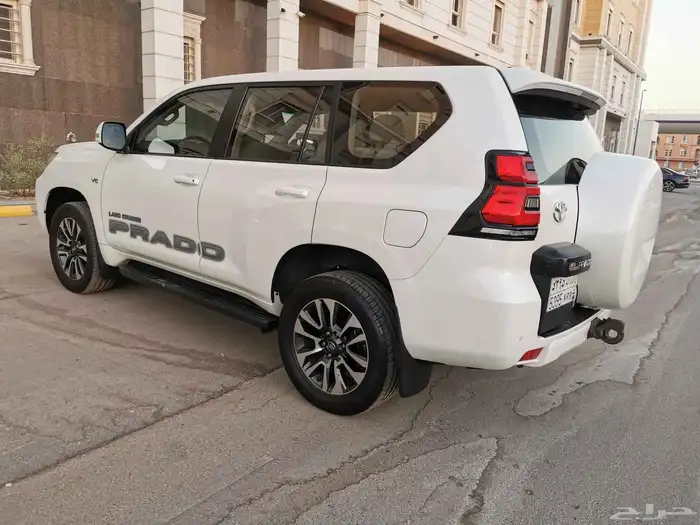 برادو موديل 2023 سته سلندر TXL 7