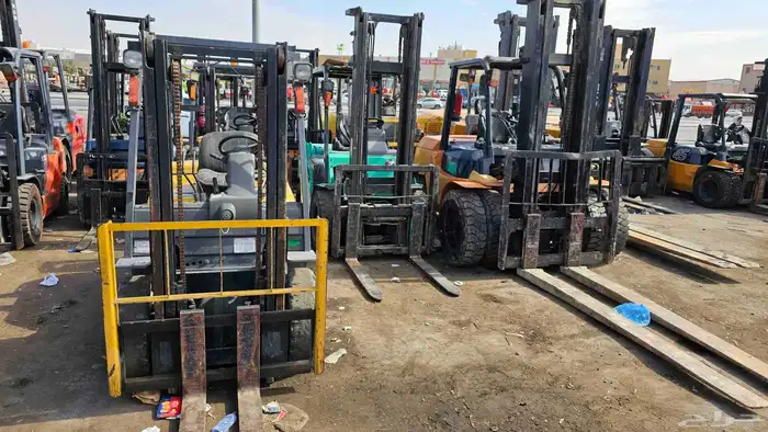 رافعات شوكيه للايجار بجميع الاحجام يومي وشهري ومشاوير فوركلف 3