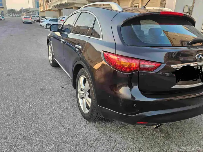 انفنتي اف اكس 35 موديل 2010 3