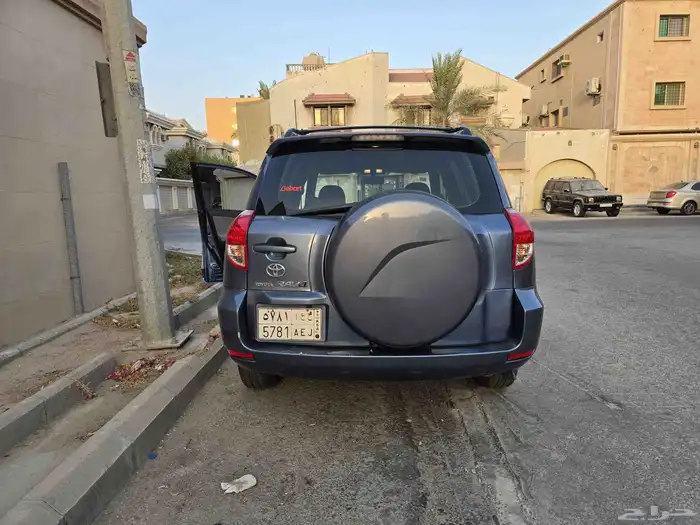 راف فور سته سلندر ممشى قليل 127000كلم 1