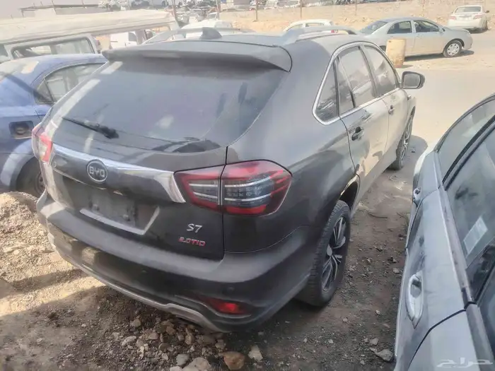 قطه غيار بي واي دي BYD S7 S6 F7 4