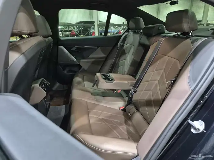 بي ام دبليو BMW 520i M KIT 7