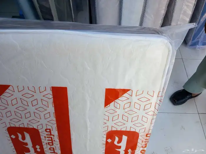 مراتب سراير بطانيات مفارش سرير توصيل اثاث عمال شركة قرية الع 0