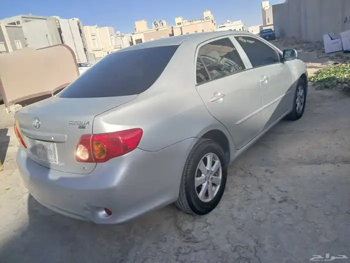 كورلا نص فل 2009 مفحوص ومجدد 4