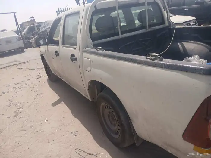 ايسوزو ديزل موديل 2010تشلبح قطع غيار فقط 7