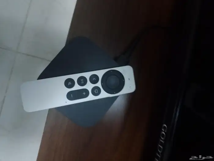 ابل Tv جديد ونظيف جدا ماخذه من جرير 1