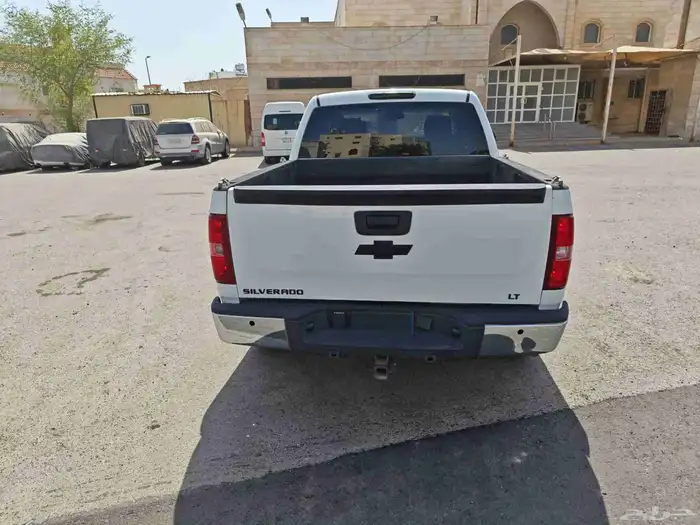 سلفرادو 2007 دبل ارضي نظيفه جدا 3