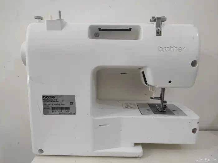 Sewing machine مكينة خياطة brotherJS1410 0