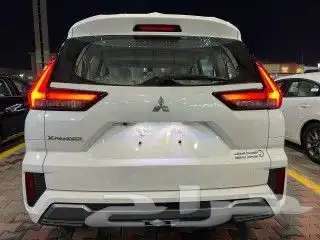 ميتسوبيشي اكسباندر بريميوم 2025 2