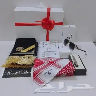 اطقم رجاليه  ماركه جيفينشي صيفي كوري 3متر ونص وشماغ ونطاره 0