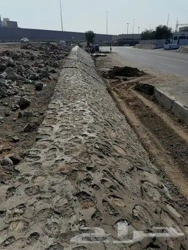 ربراب وتسويه اراضي بالجدارت الحجر 1