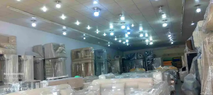 بيع وشراء ونقل وتوصيل ومشوار داخل وخارج الرياض 0