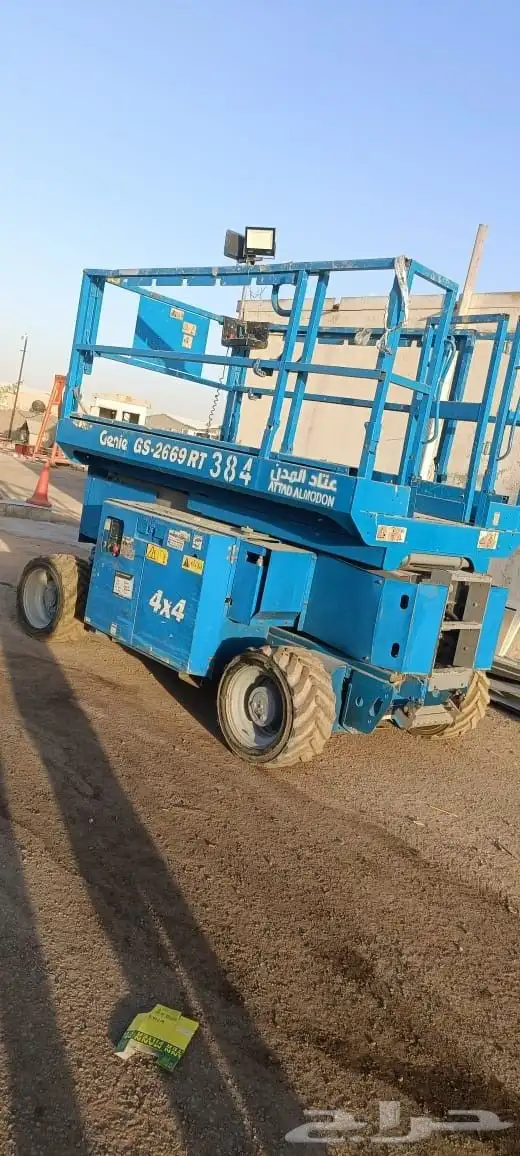 سيزرلفت سيزر لفت مانلفت مان لفت للايجار يومي وشهري 2